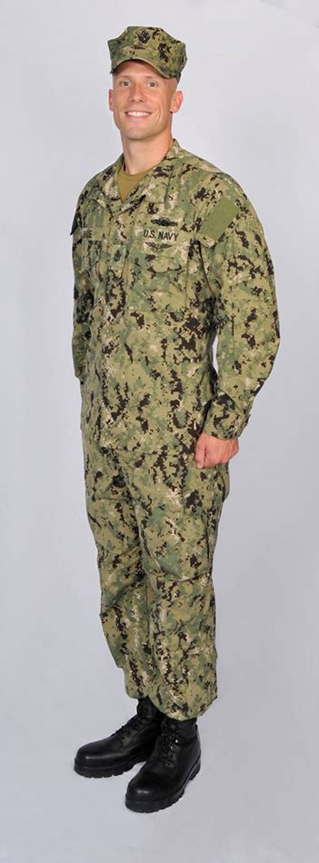 navy nwu warfare device placement